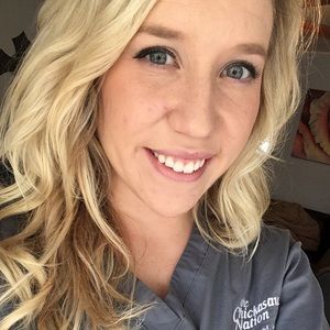 Meet your Posher, Kylee